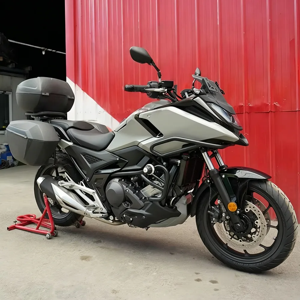 NC750X Lower Crash Bars detail 5
